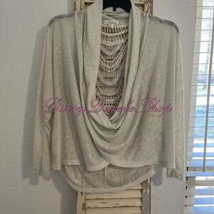 ✨Forever 21 Cream Plunging Cowl Neck Crochet Back Long Sleeve Sweater Medium✨
